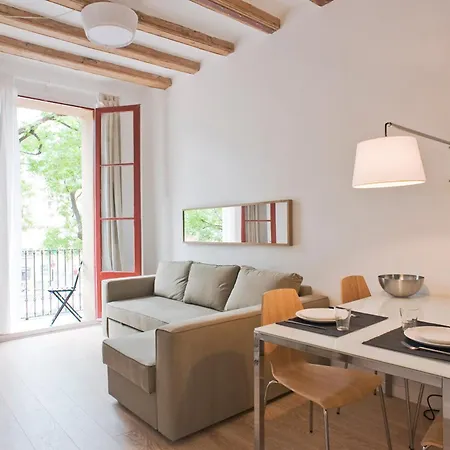 Apartment Sunny On The Square Barcelona